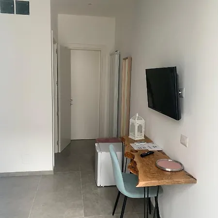 La Fermata Del Bus *